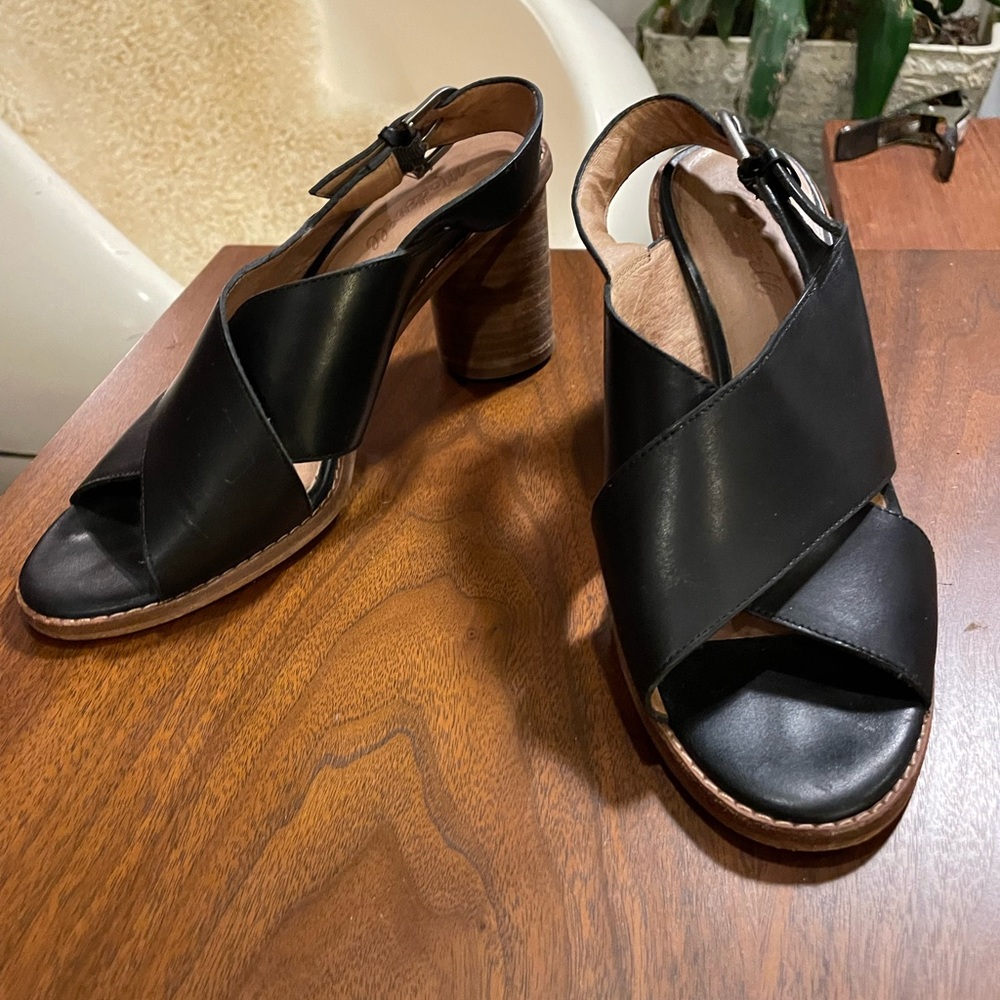 Madewell Ruthie Crisscross Leather Heel Sandal